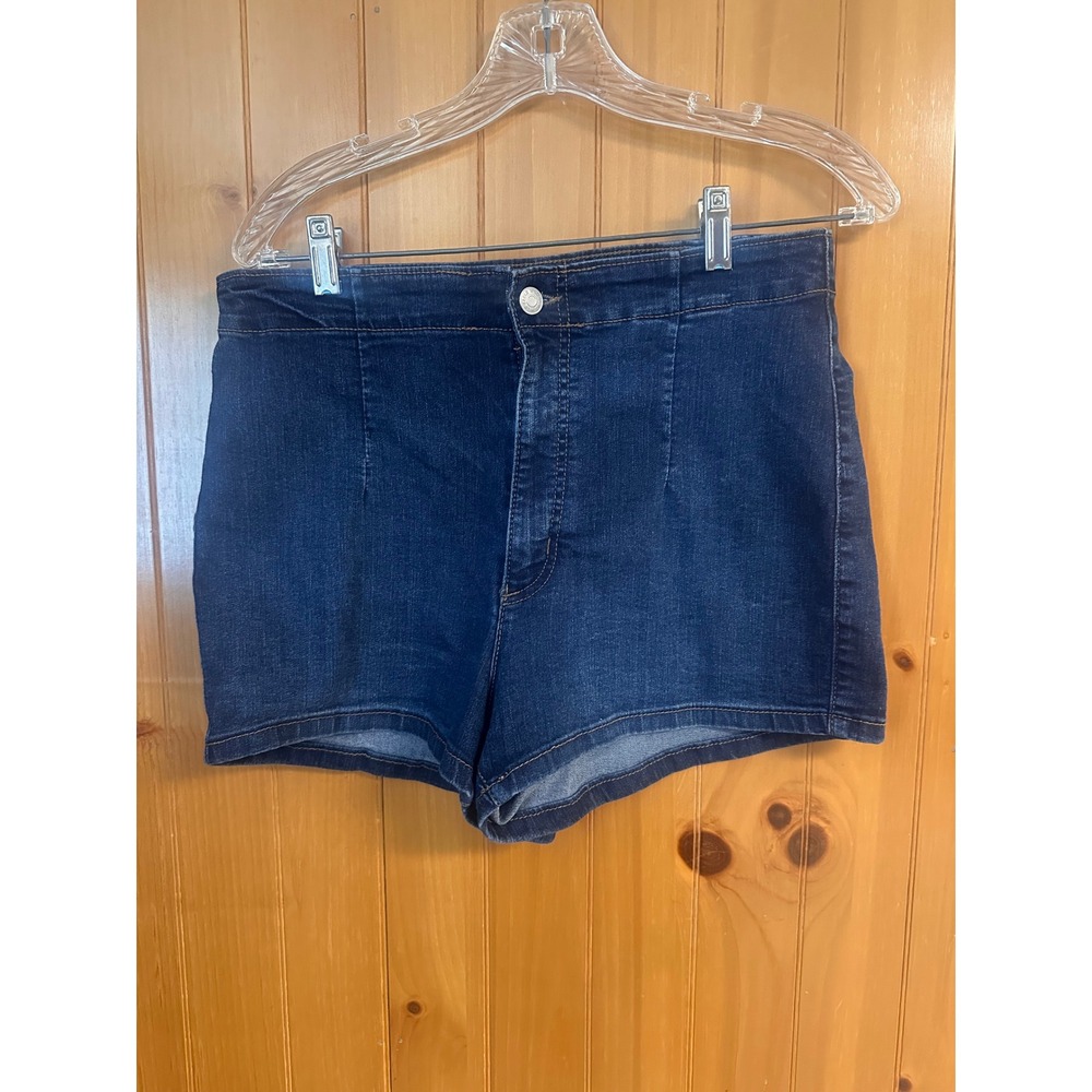 Wild Fable Highest Rise Dark Wash Retro Boho  Denim Shorts Blue Size 14/32R